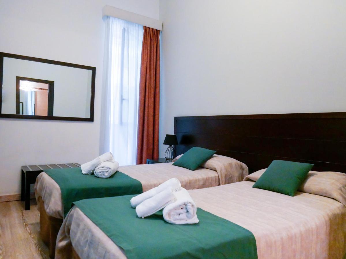 Bed and Breakfast My Friend Antonia à Barcellona-Pozzo di Gotto Extérieur photo